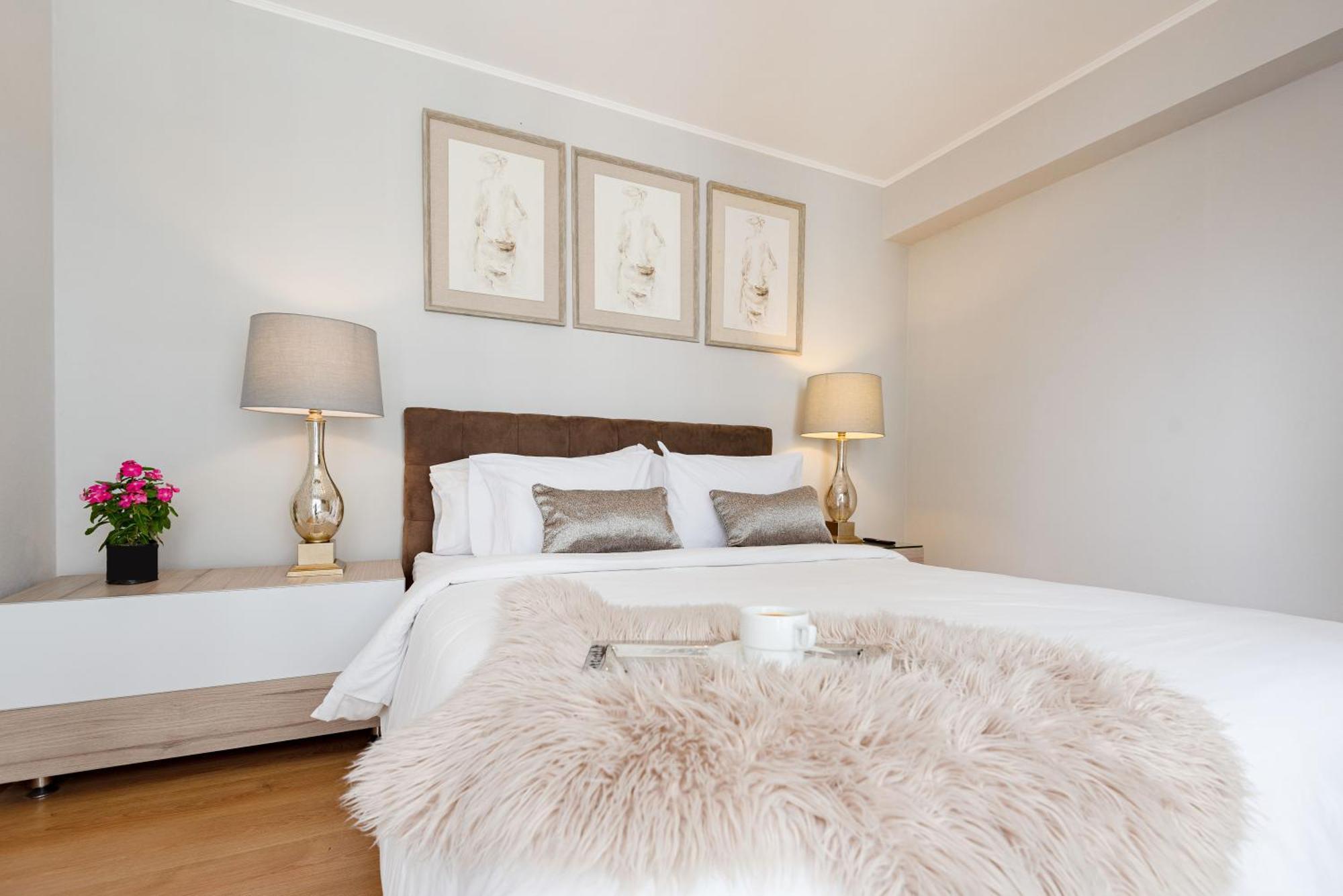 Skyliving Towers - Peru Apartment