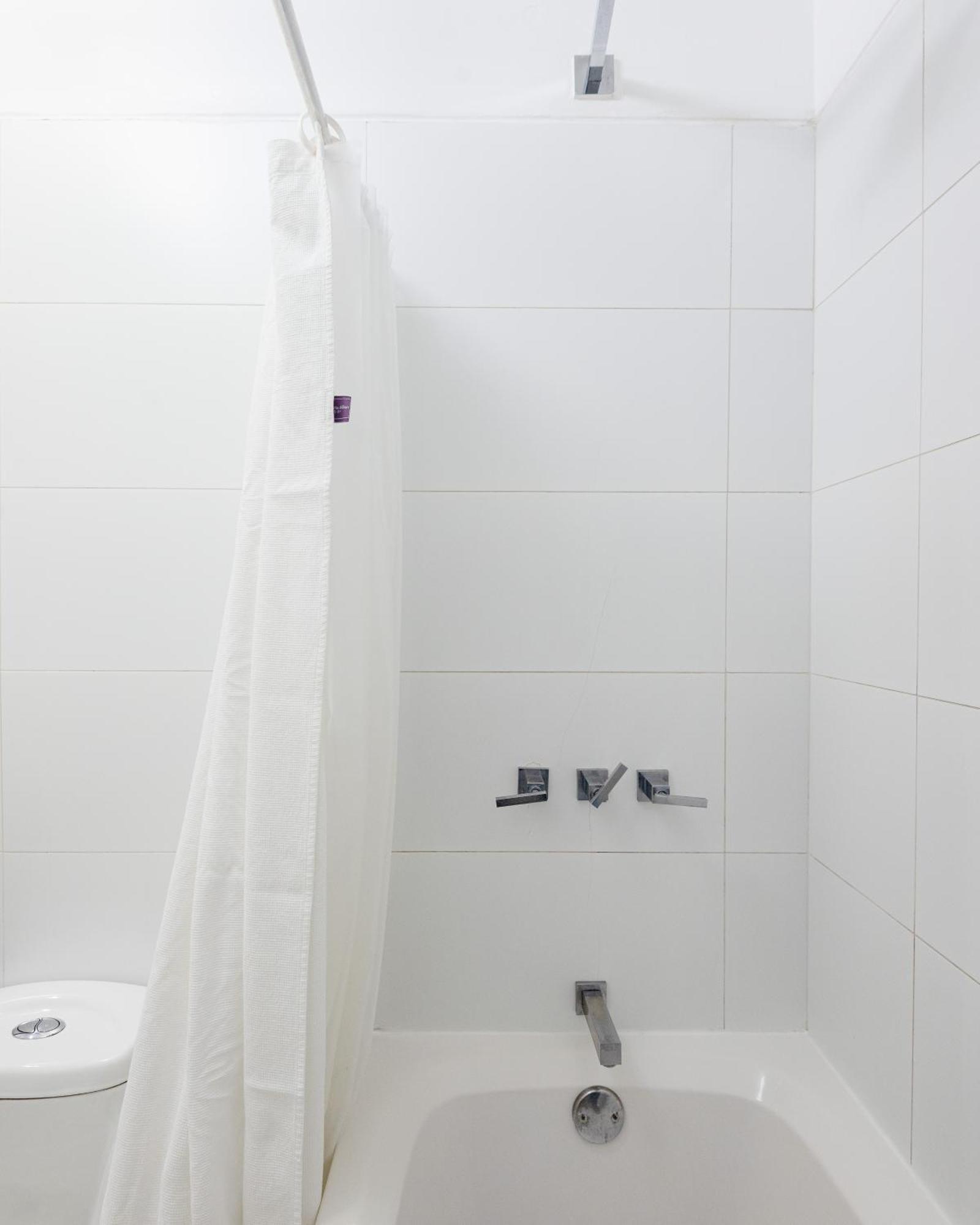 Skyliving Towers - Peru Apartment