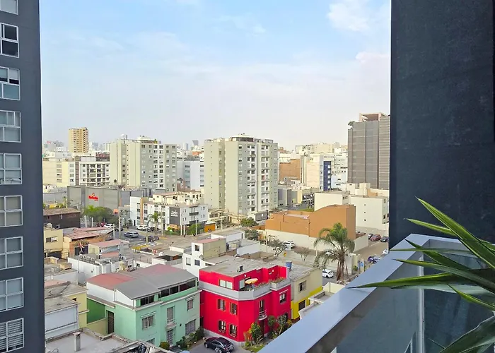 Skyliving Towers Apartments - Peru