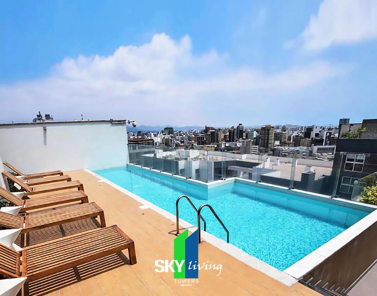 Apartment Skyliving Towers - Peru